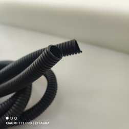 Gofra plastikinė su prapjovimu 10/13 mm