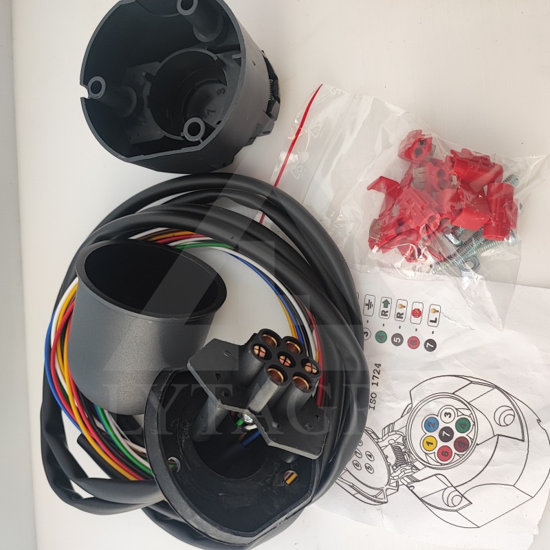 JUNGTIS LIZDAS 12V PLAST.7POL.SU LAID.2M IR VARŽT.151111