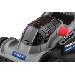 Akumuliatorinė vejapjovė HYUNDAI LA 4043 (LA4043) 43 cm 40 V