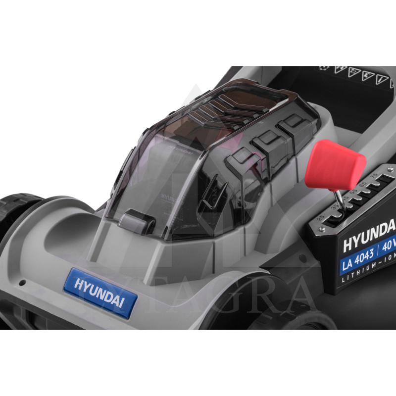 Akumuliatorinė vejapjovė HYUNDAI LA 4043 (LA4043) 43 cm 40 V
