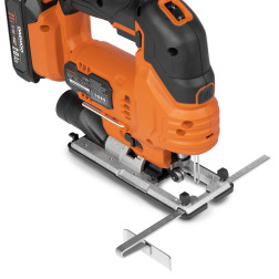 Akumuliatorinis siaurapjūklis Daewoo DAJ 2221Li SET